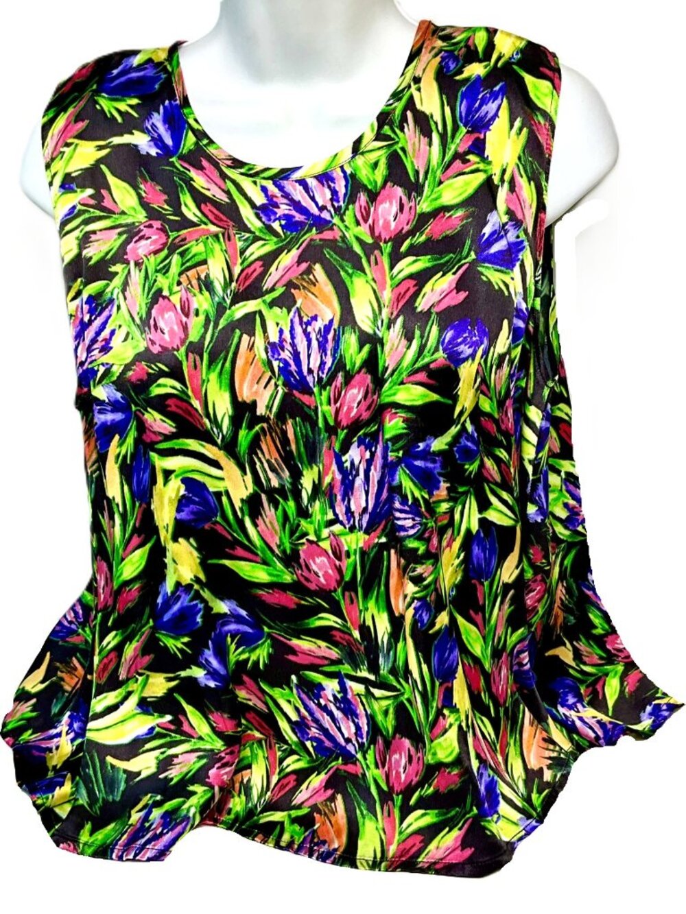 Emma & Gaia Floral Sleeveless Blouse Back Button Loose Fit Black Multicolor IT44